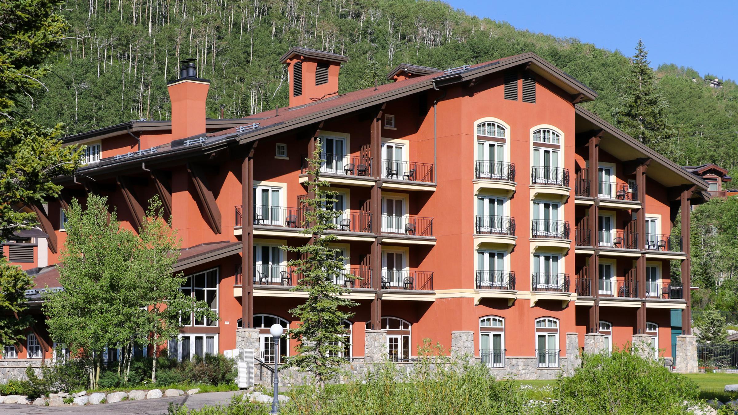 Inn Summer Exterior View