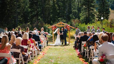 McDavid and Vikander's wedding, The Inn lawn