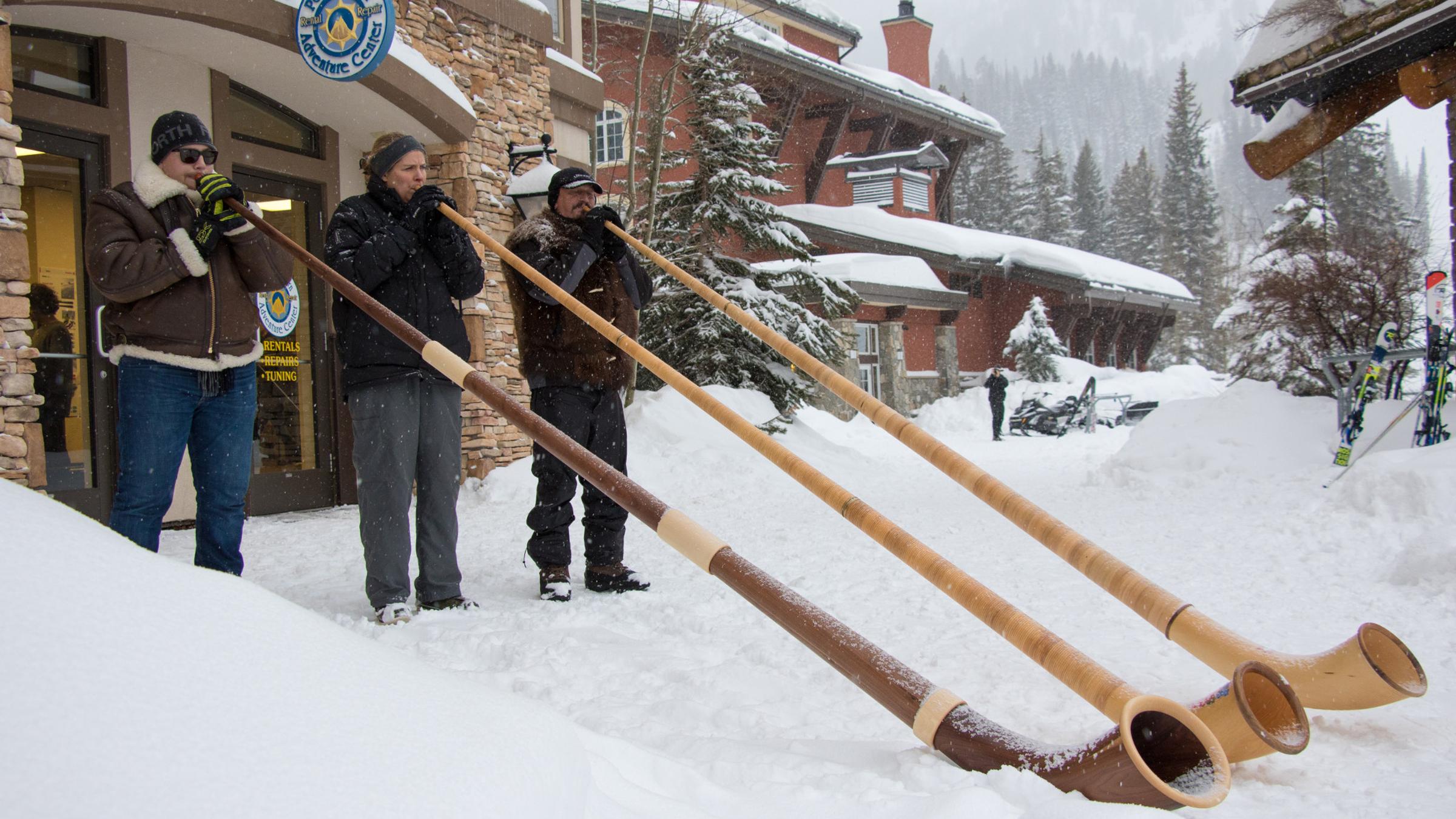 Winter outdoor Alphorn Concert