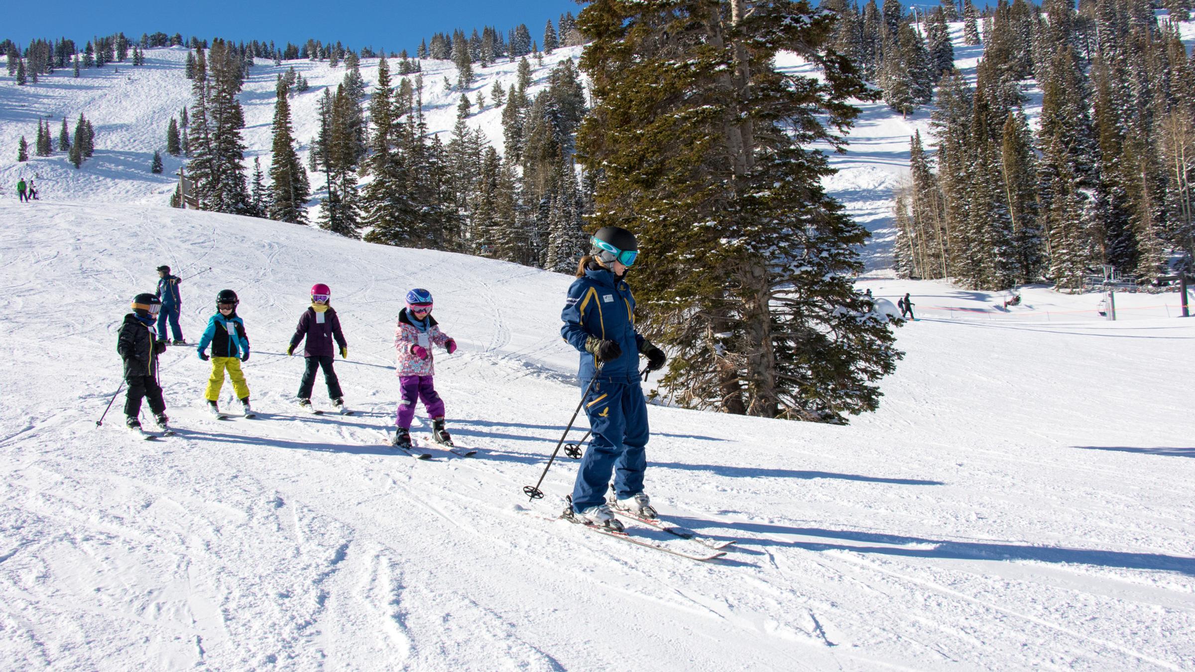 Snowsports Academy explorer lesson
